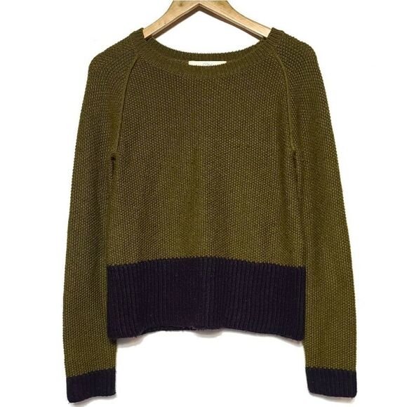 0,2nd Unique Green And Purple Women's sweater - Picture 1 of 9